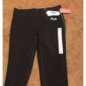 NWT XS Fila Sport Skimmer capri’s
